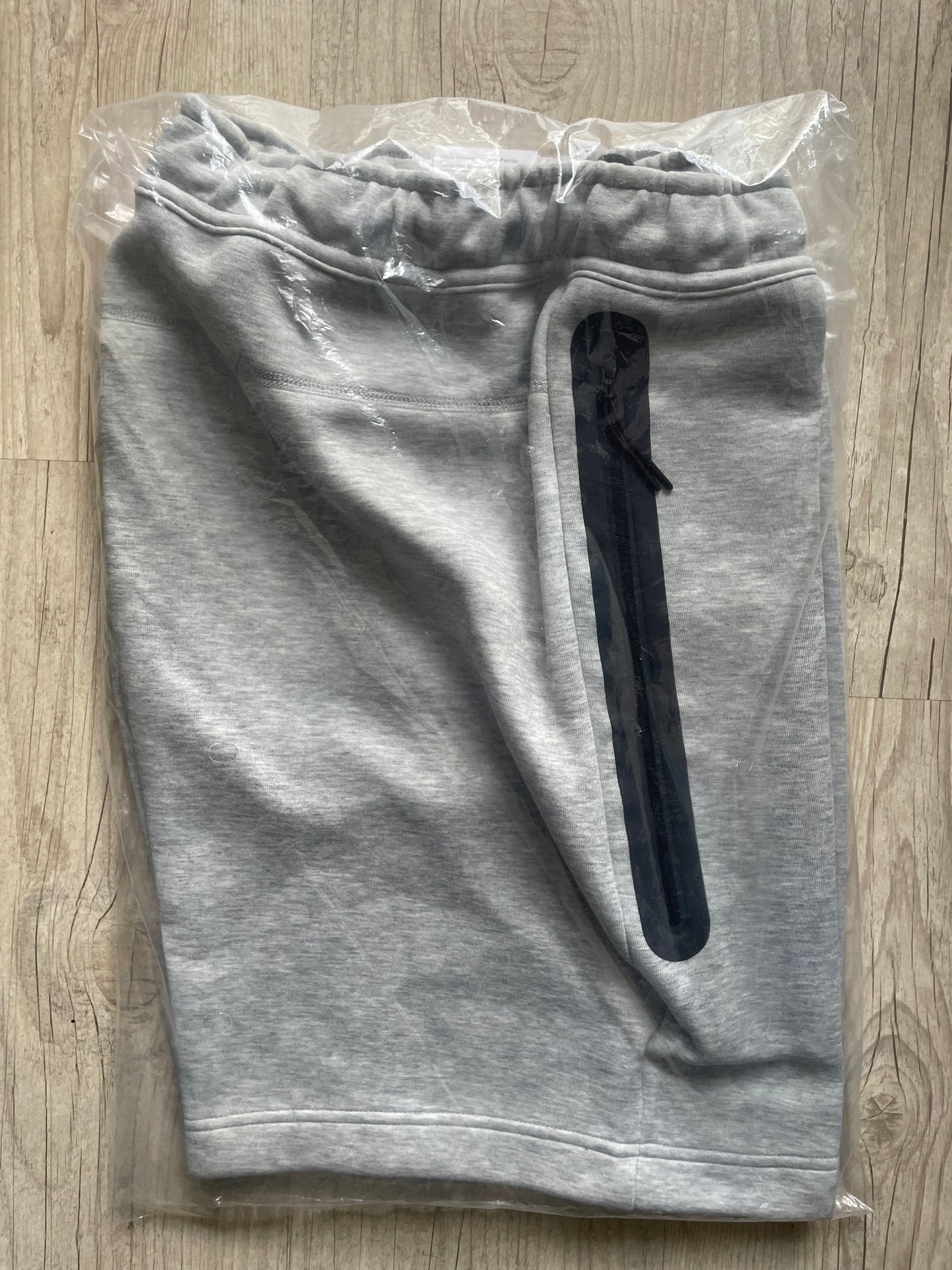 Nike Tech Fleece Shorts Grey
