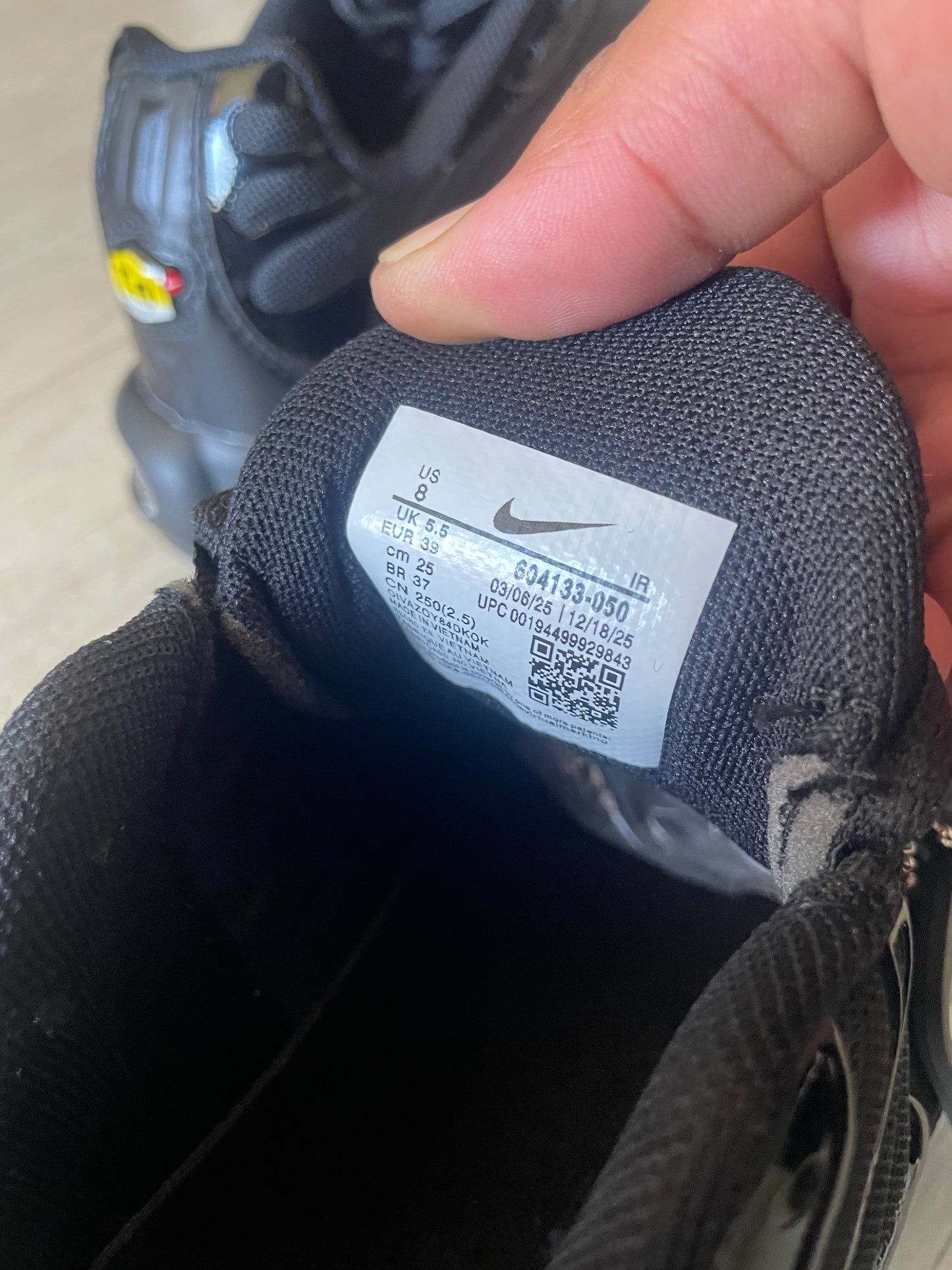 Nike Air Max Plus Triple Black