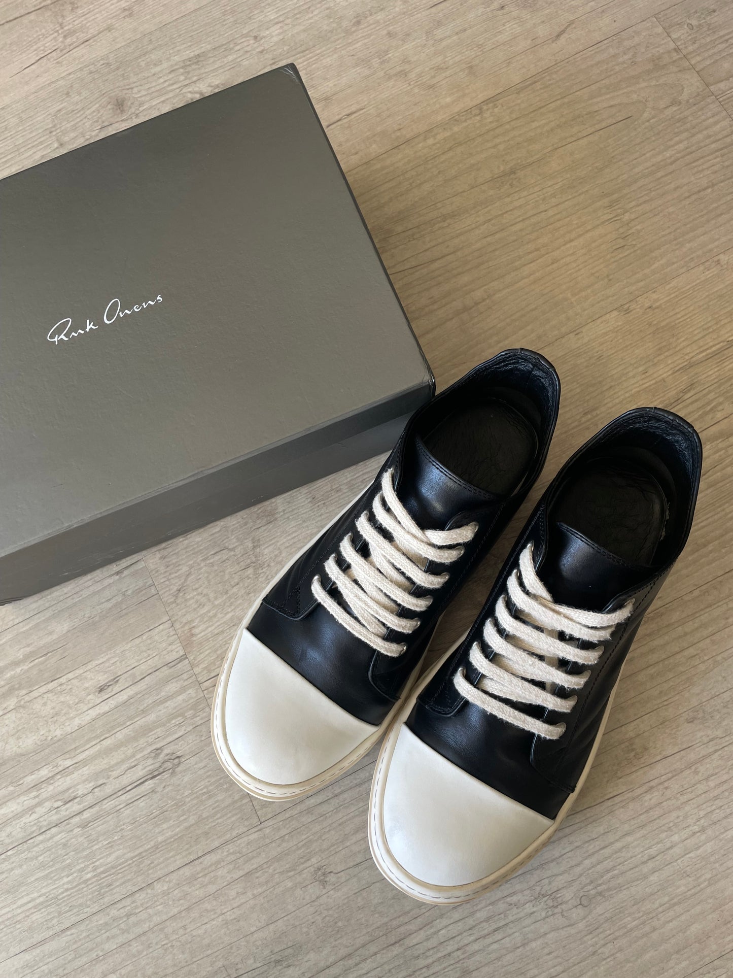 Rick Owens Ramone Low Black Leather
