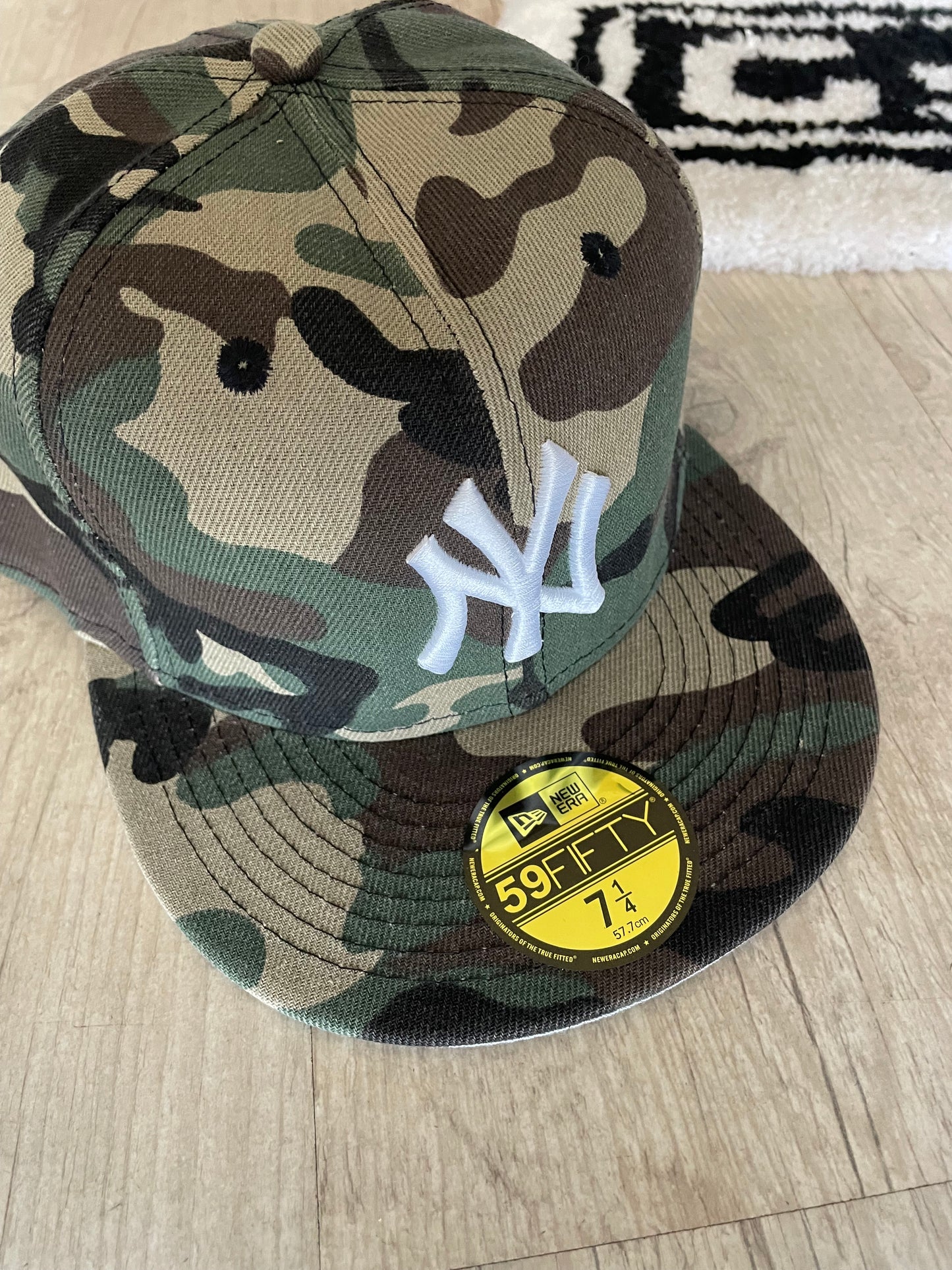 New York Yankees Camo Fitted Cap