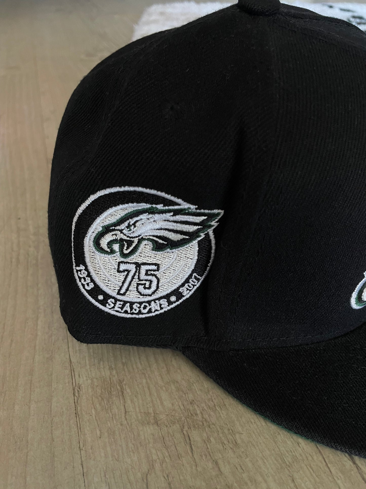 Philadelphia Eagles NFL Fitted Cap