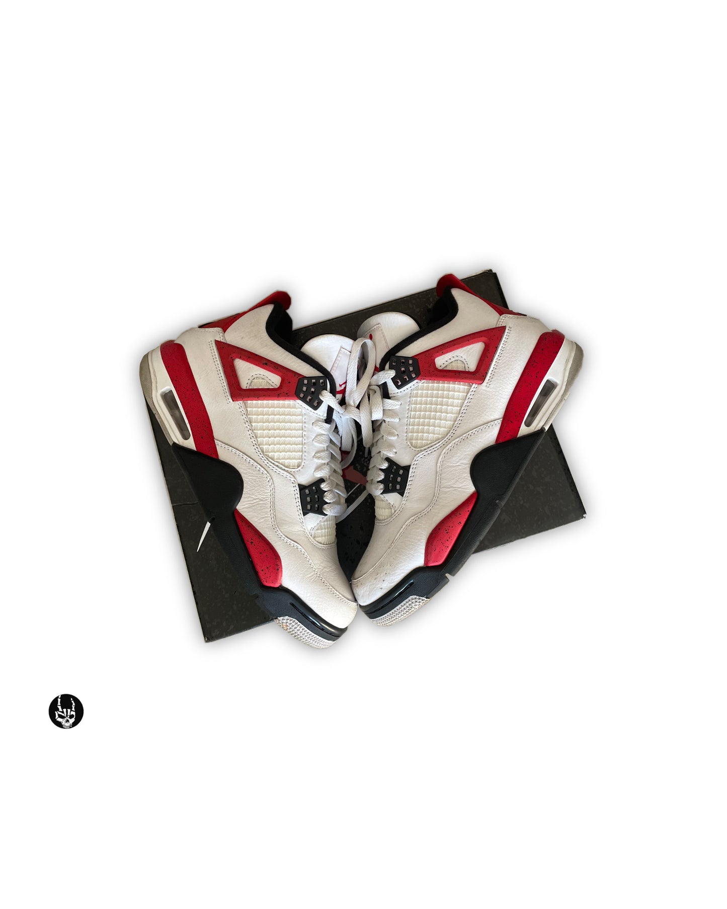 Nike Air Jordan 4 Retro ‘Red Cement’