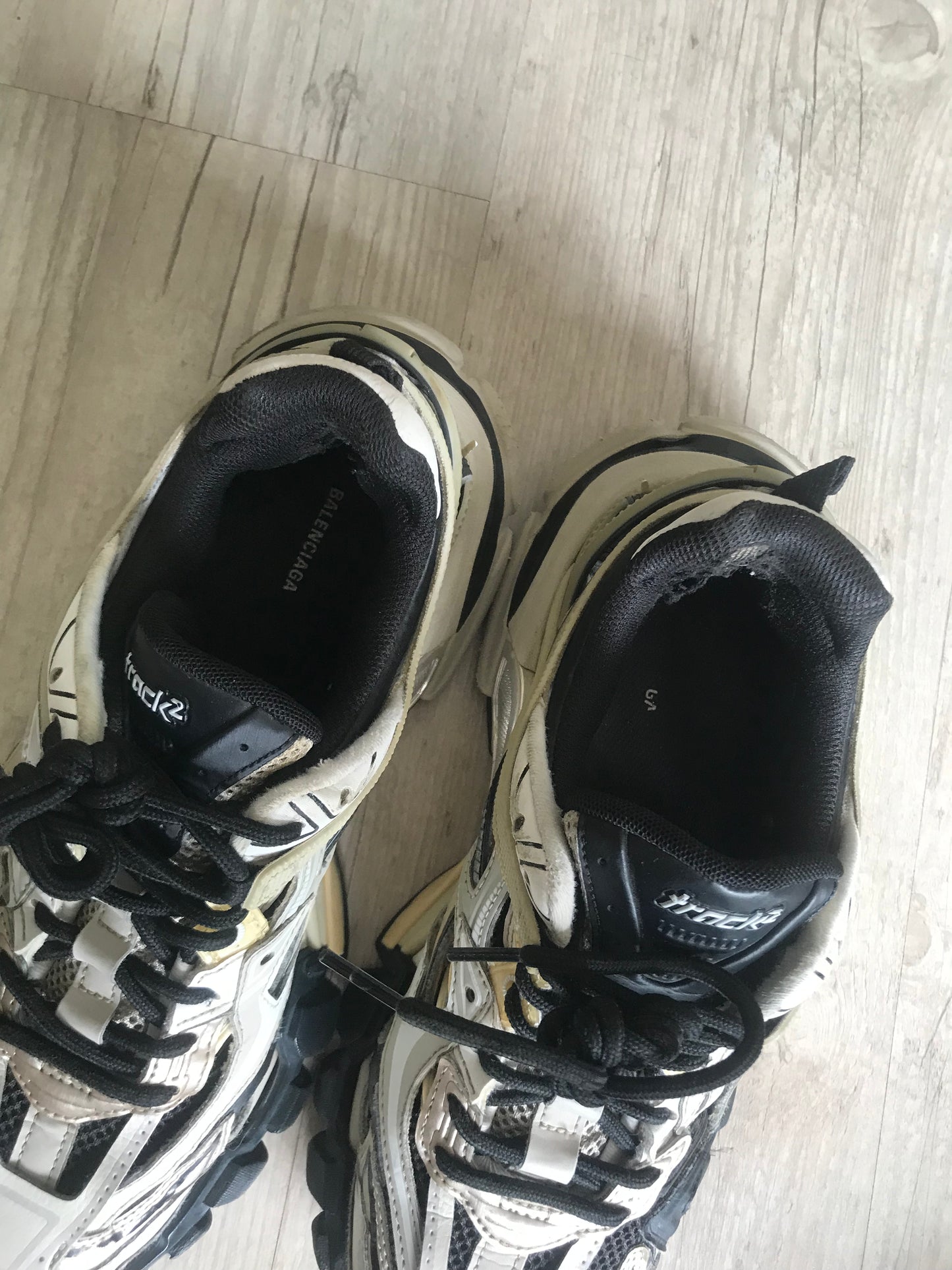 Balenciaga Track 2 Black/Cream