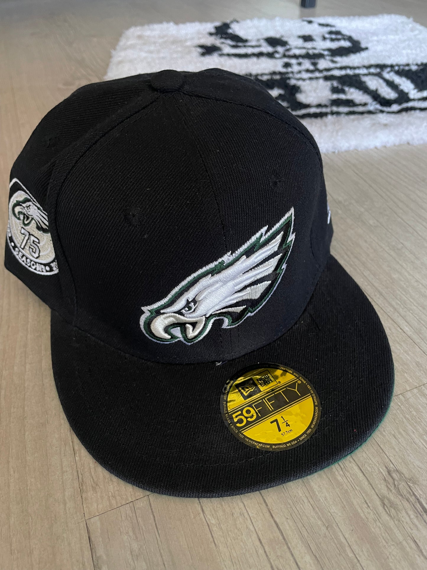 Philadelphia Eagles NFL Fitted Cap