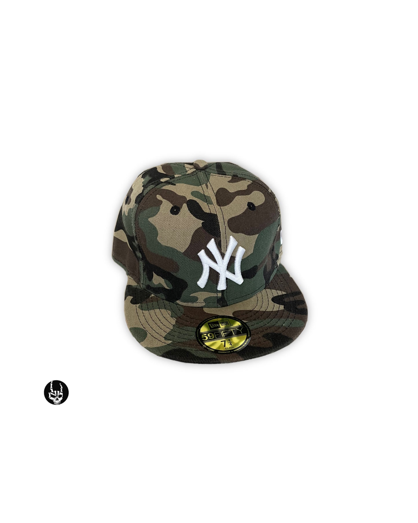 New York Yankees Camo Fitted Cap